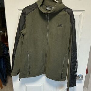 New Balance Men's Green and Black Performance Fleece Jacket Sz M